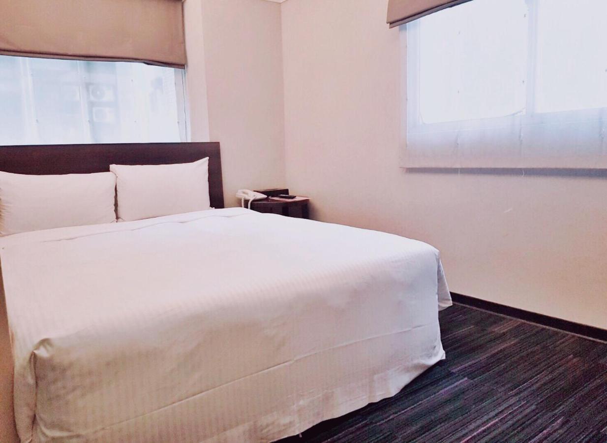 Onetel - Ximen Hotel Zhonghe  Exterior foto